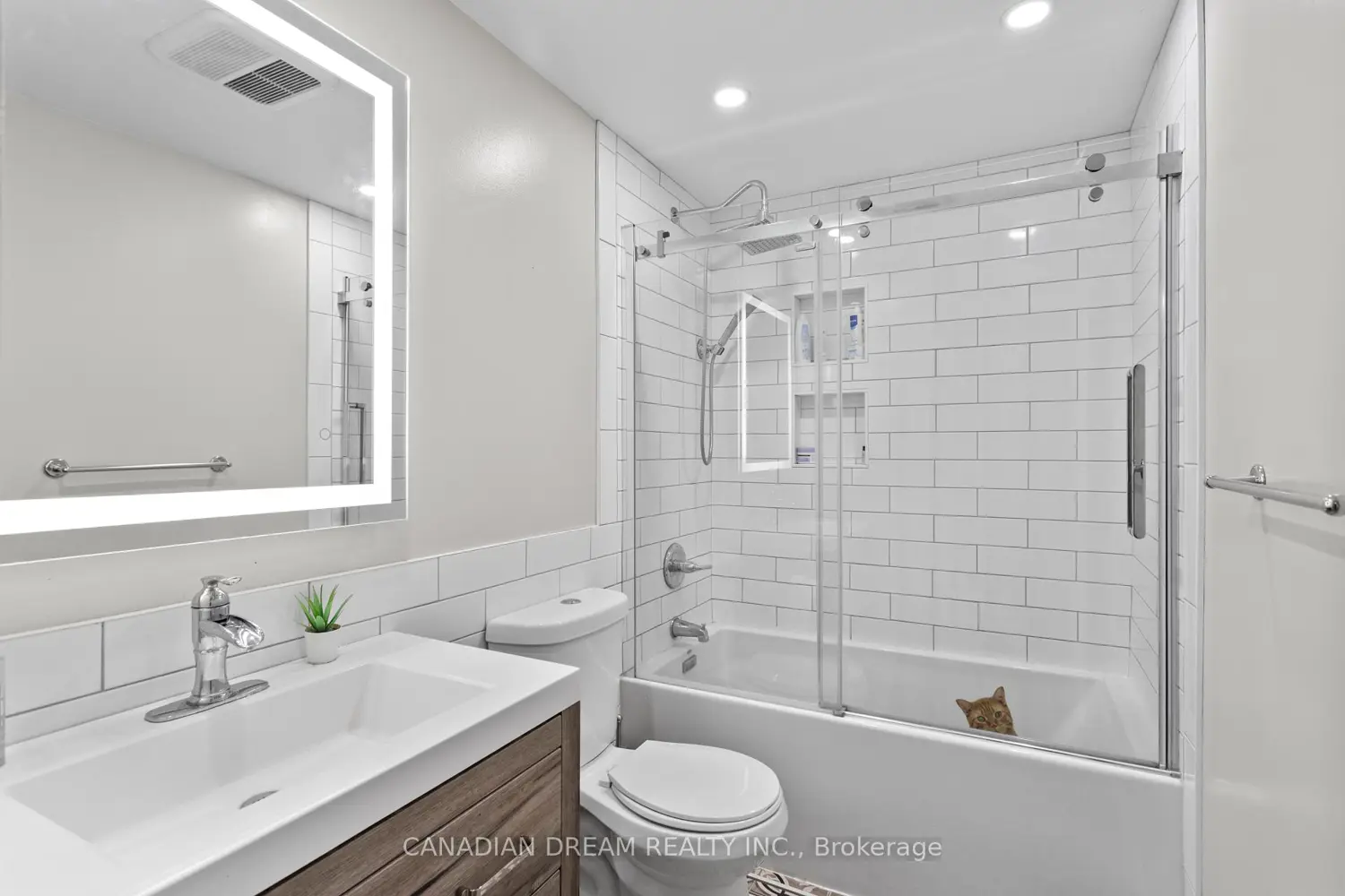 Additional image 14 of 1095 Jalna Boulevard 20