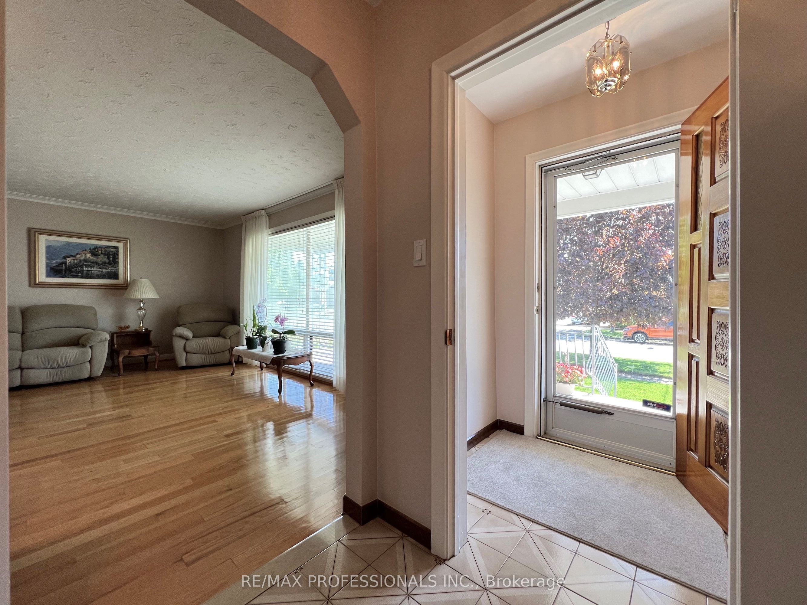 Additional image 6 of 4 Vauxhall Drive, Toronto, ON, M1P 1P7