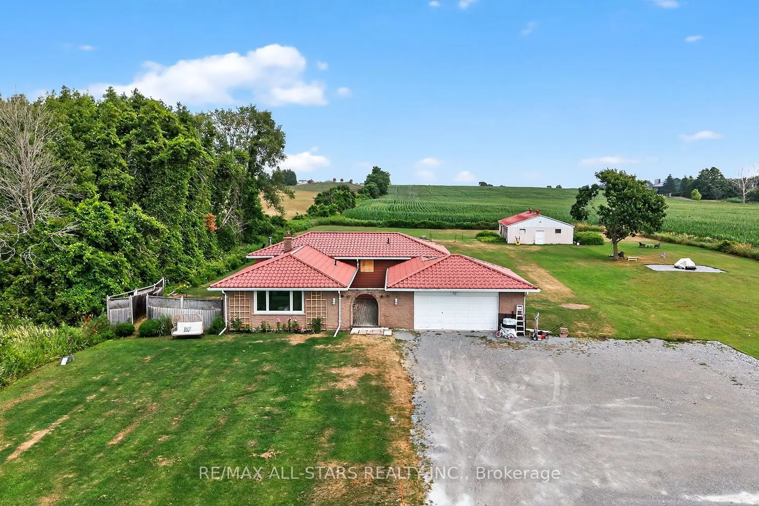 Additional image 18 of 22429 Kennedy Road