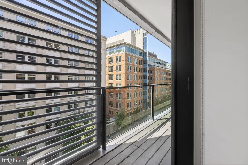 Additional image 36 of 925 H Street NW Unit 606, Washington, DC 20001