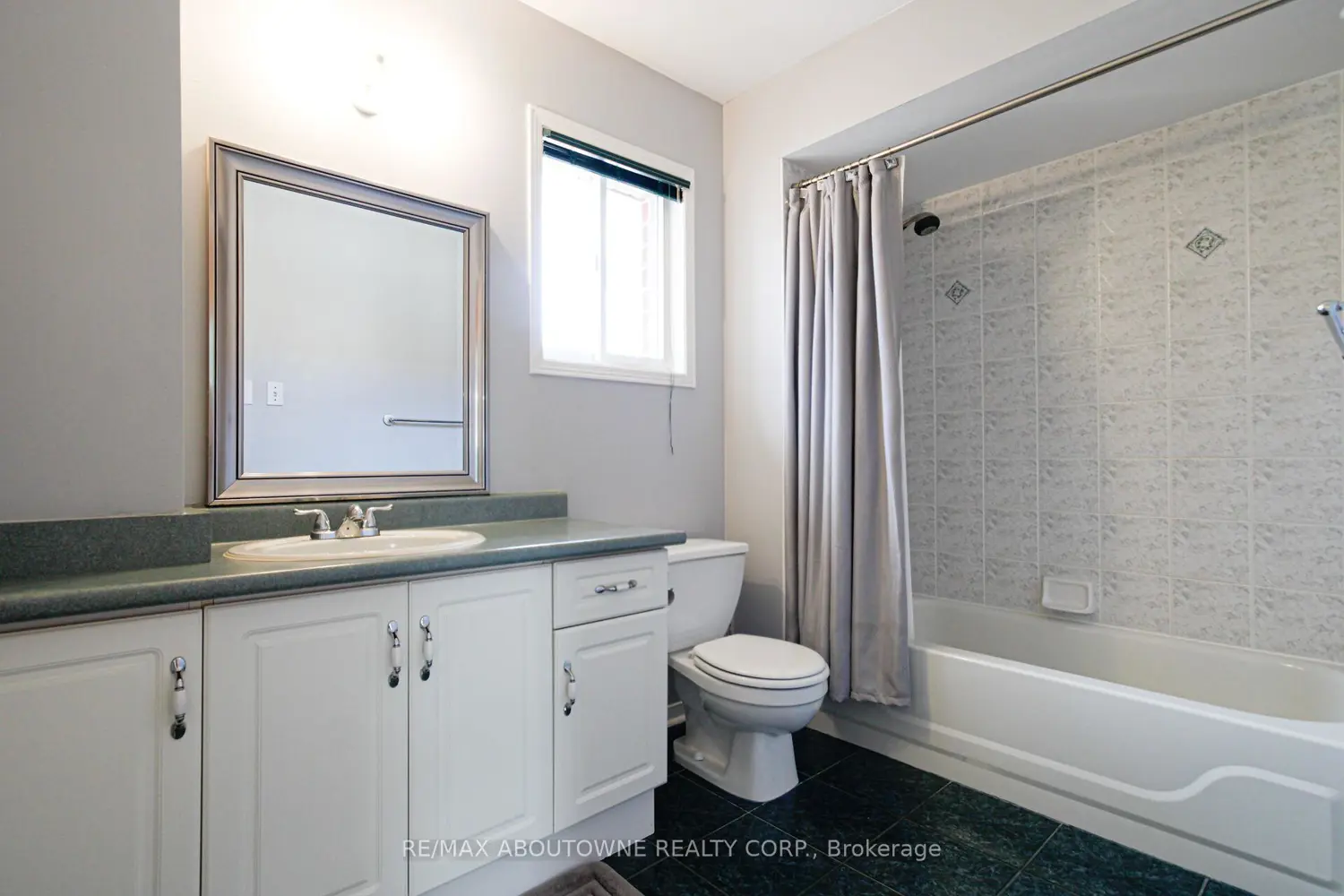 Additional image 19 of 2216 Norfolk Drive