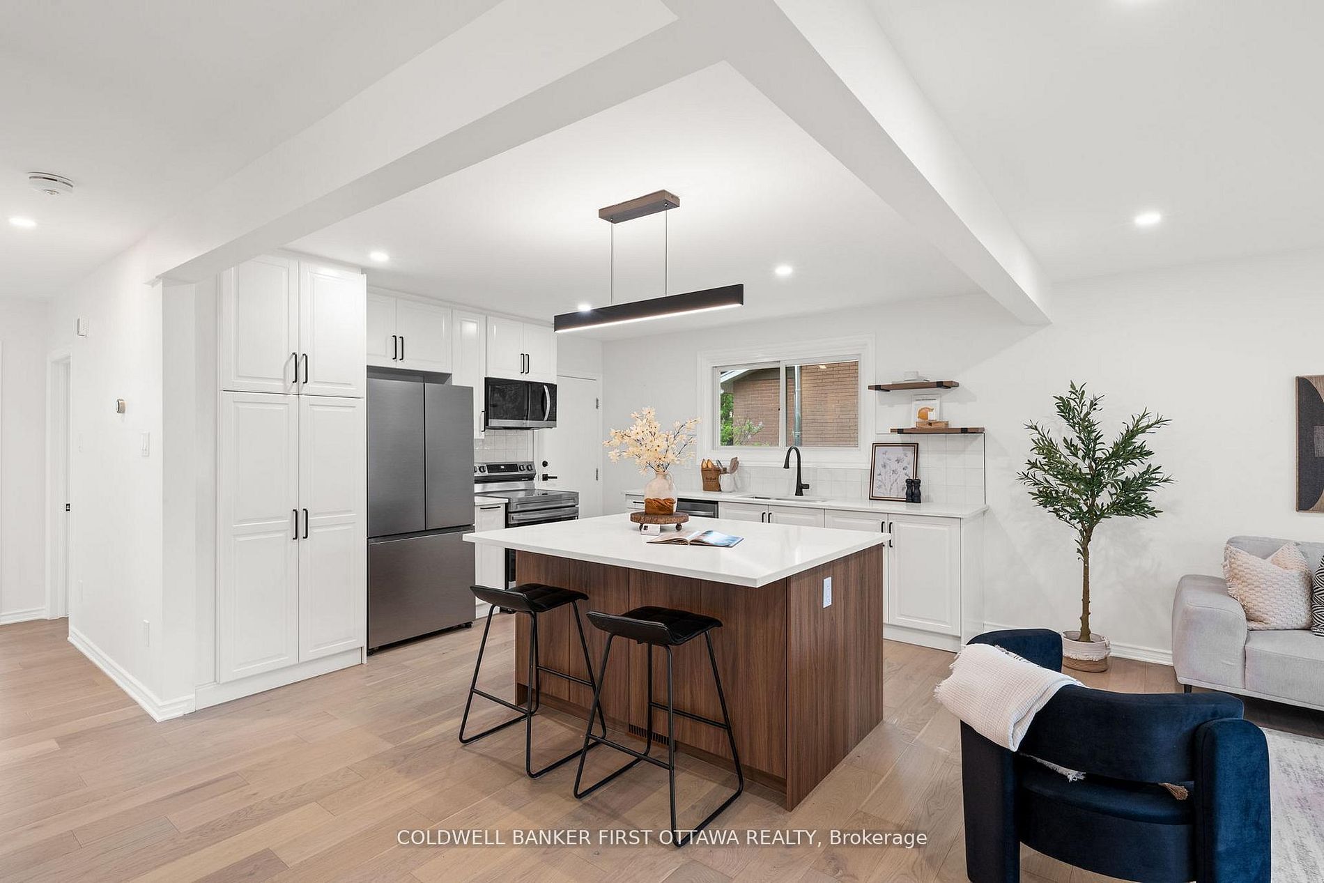 Additional image 6 of 26 Spring Garden Avenue, Ottawa, ON, K2G 3B4