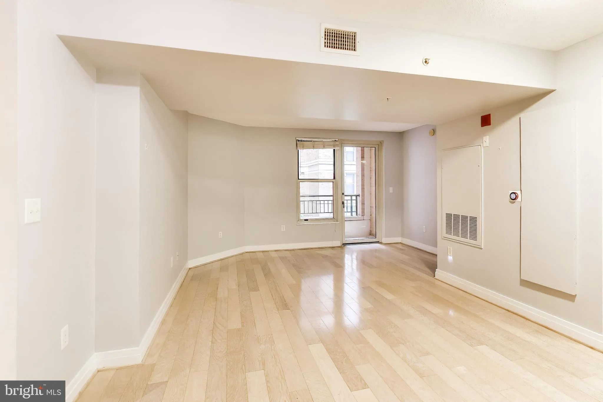 Additional image 43 of 915 E Street NW Unit 414, Washington, DC 20004