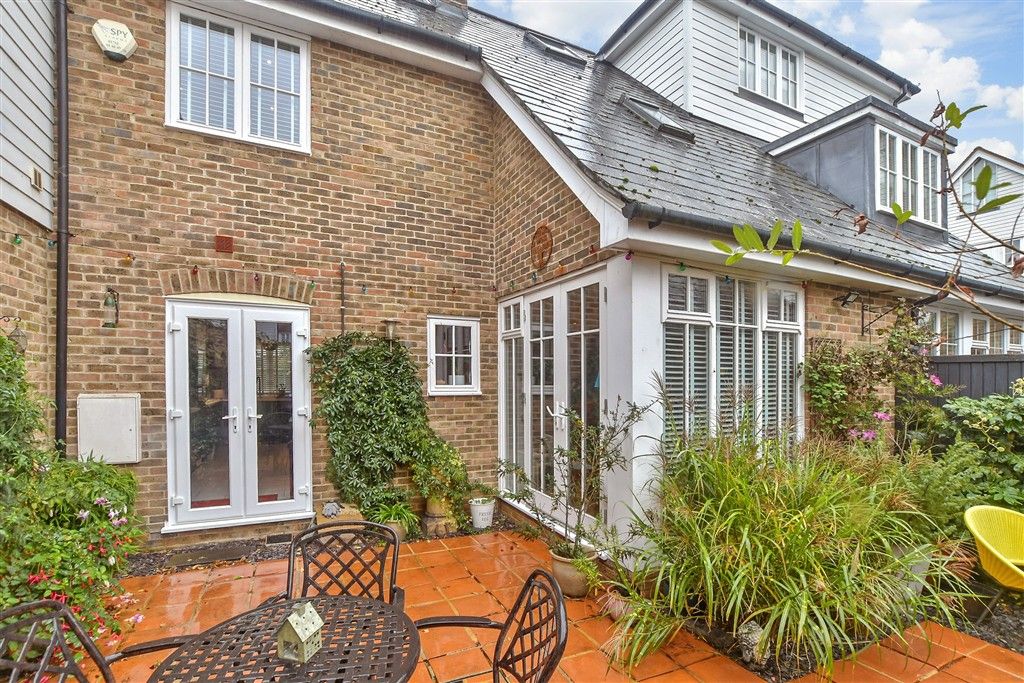 Additional image 4 of 4 bed terraced house for saleLaxton Walk, Kings Hill, West Malling, Kent ME19