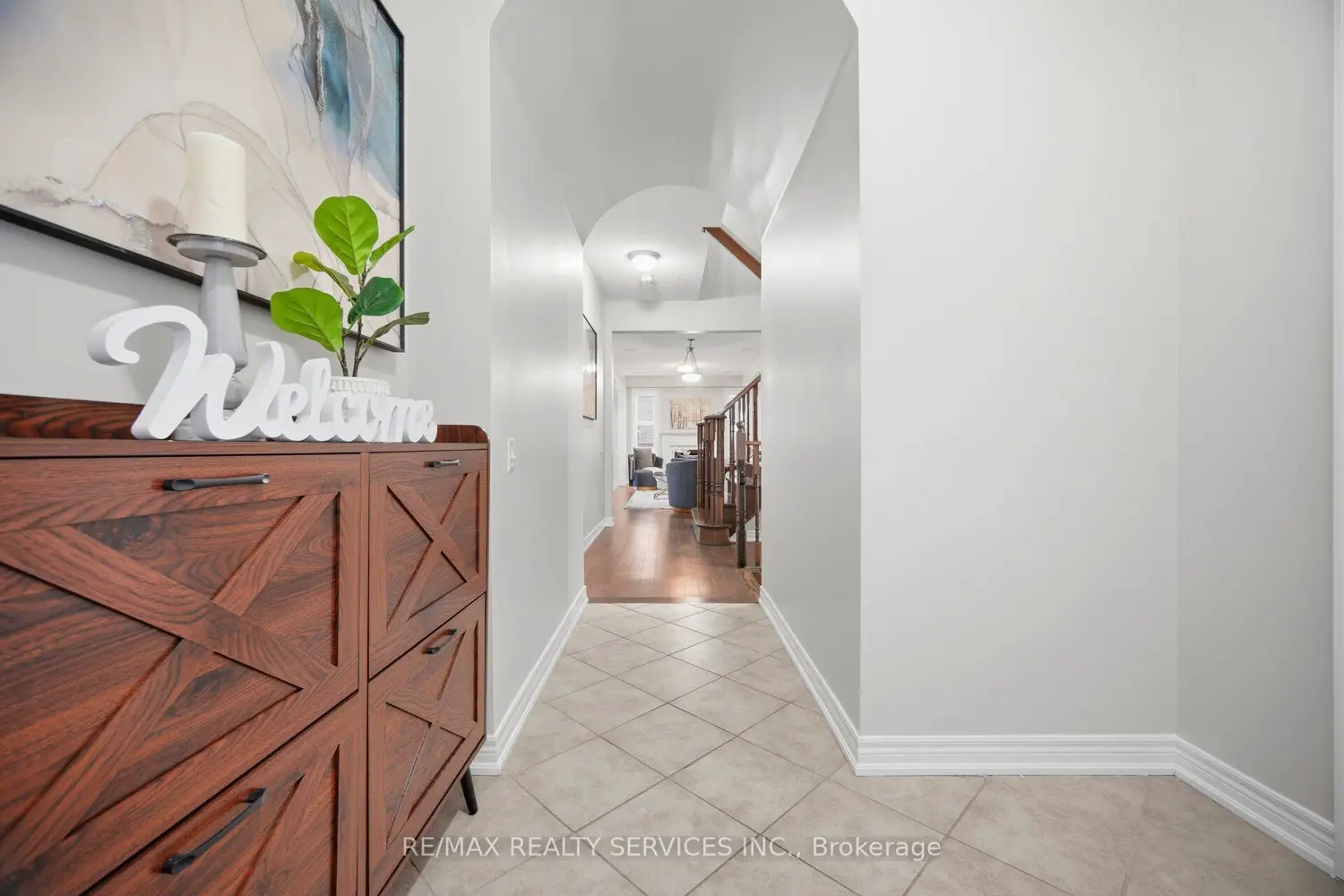 9 Maple Trail Road