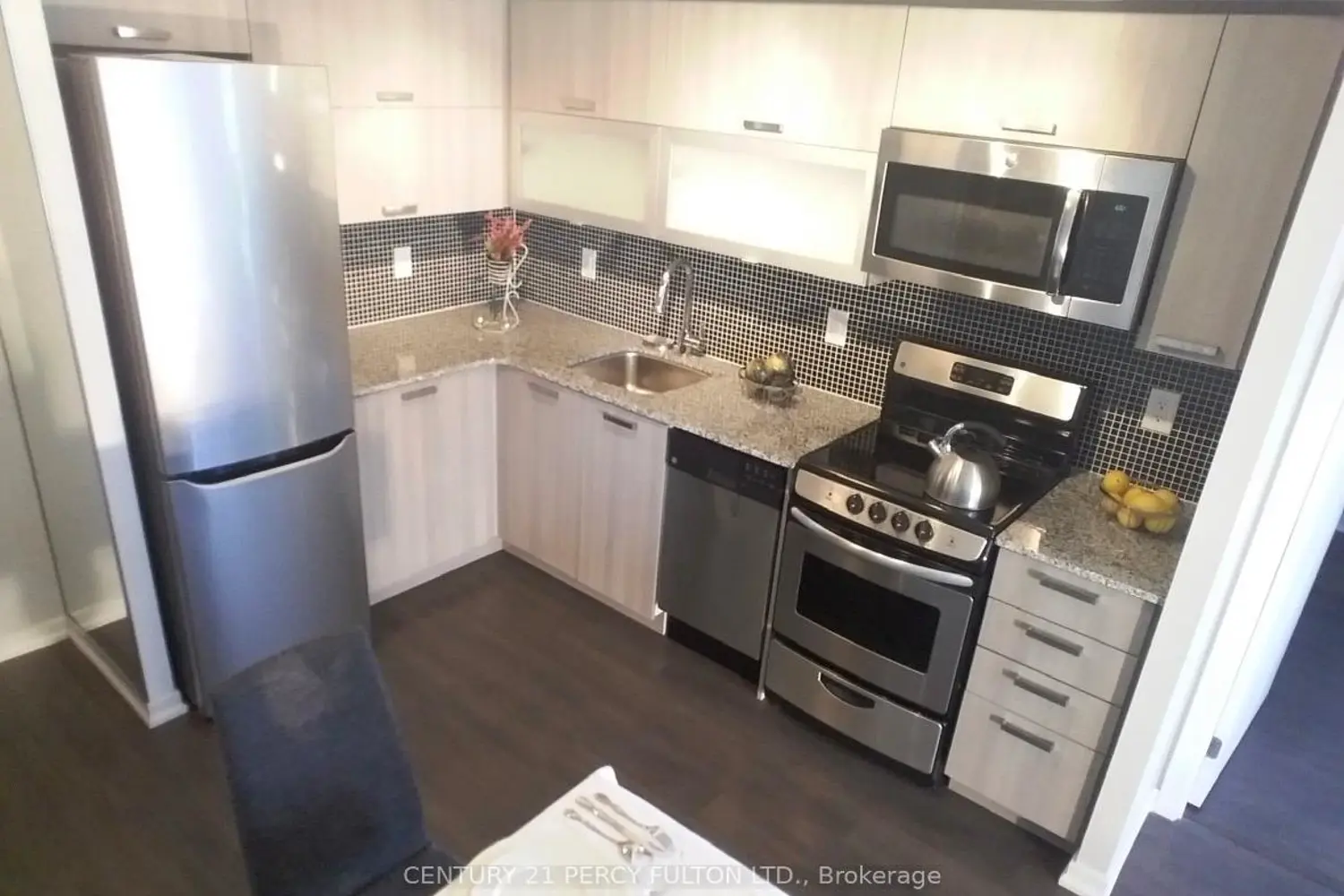 36 Lisgar Street 1816 photo 3