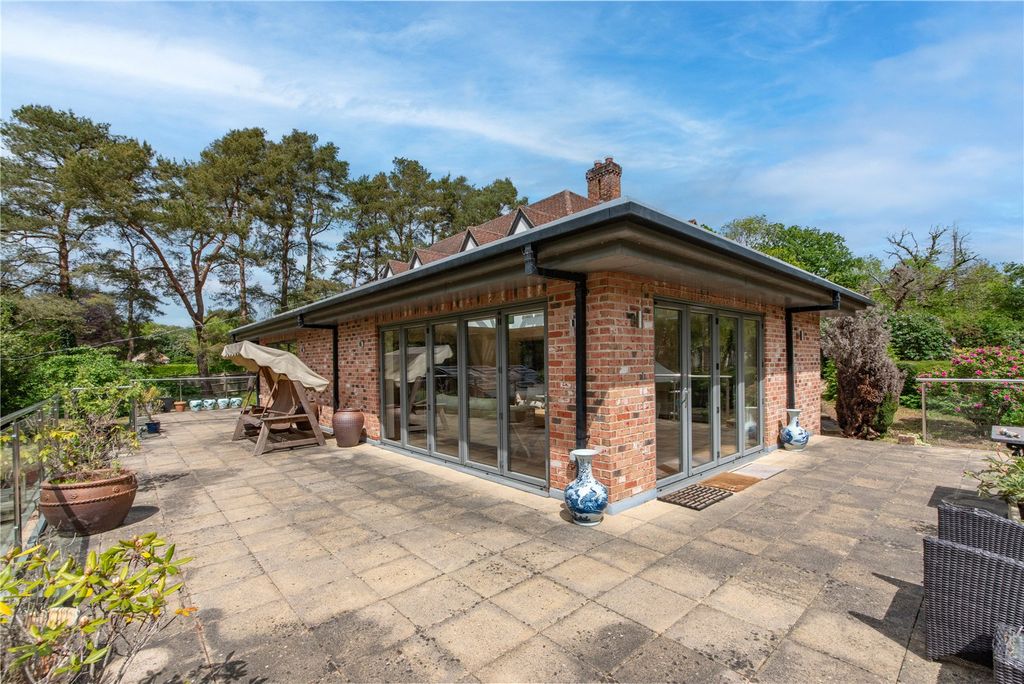 Additional image 21 of 5 bed detached house for saleSnelsmore Common, Newbury, Berkshire RG14