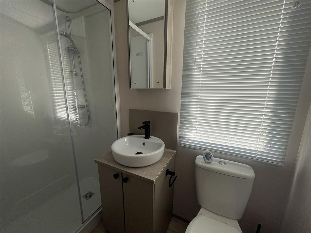Additional image 11 of 3 bed mobile/park home for saleMonkton Street, Monkton, Ramsgate CT12