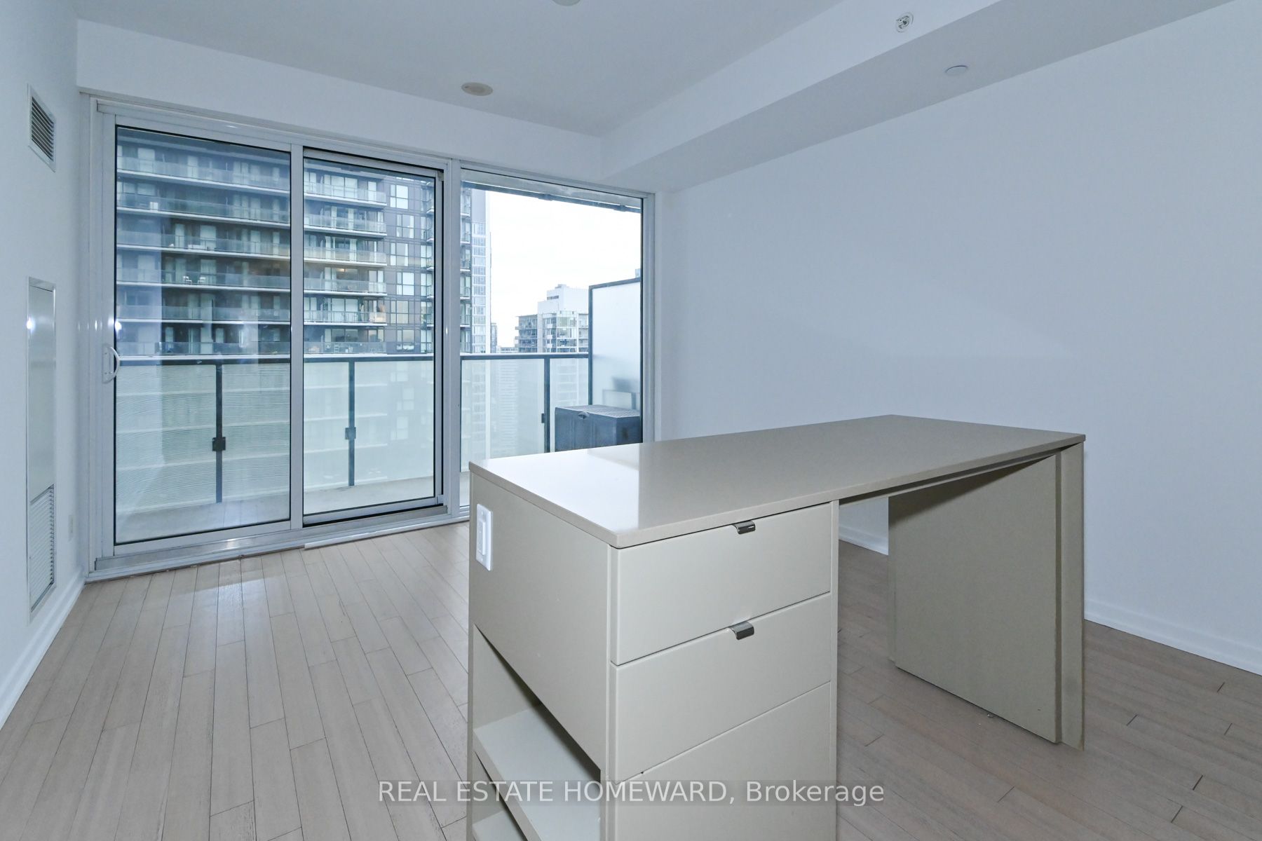 Additional image 4 of 3207-101 Peter Street W, Toronto, ON, M5V 0G6