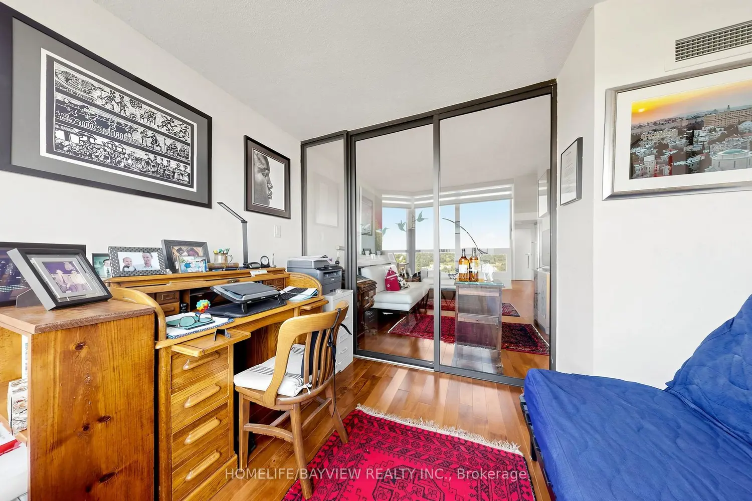 Additional image 12 of 7601 Bathurst Street 902