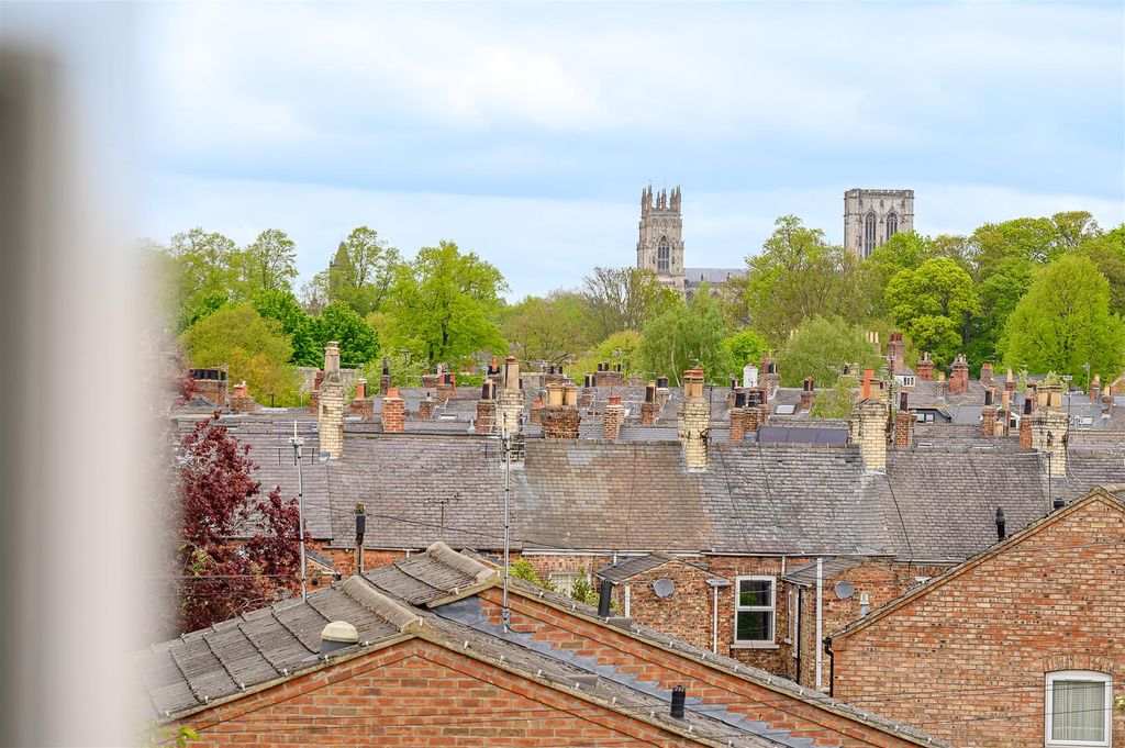 Additional image 22 of 4 bed terraced house for saleBewlay Street, Bishopthorpe Road, York YO23