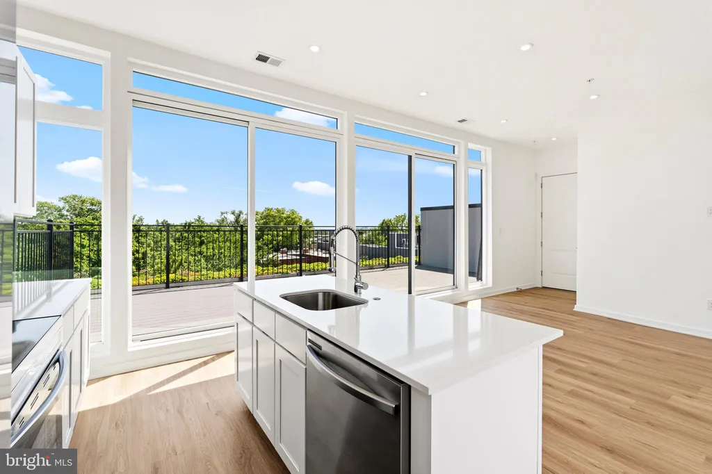 Additional image 7 of 710 Kennedy Street NW Unit 30, Washington, DC 20011