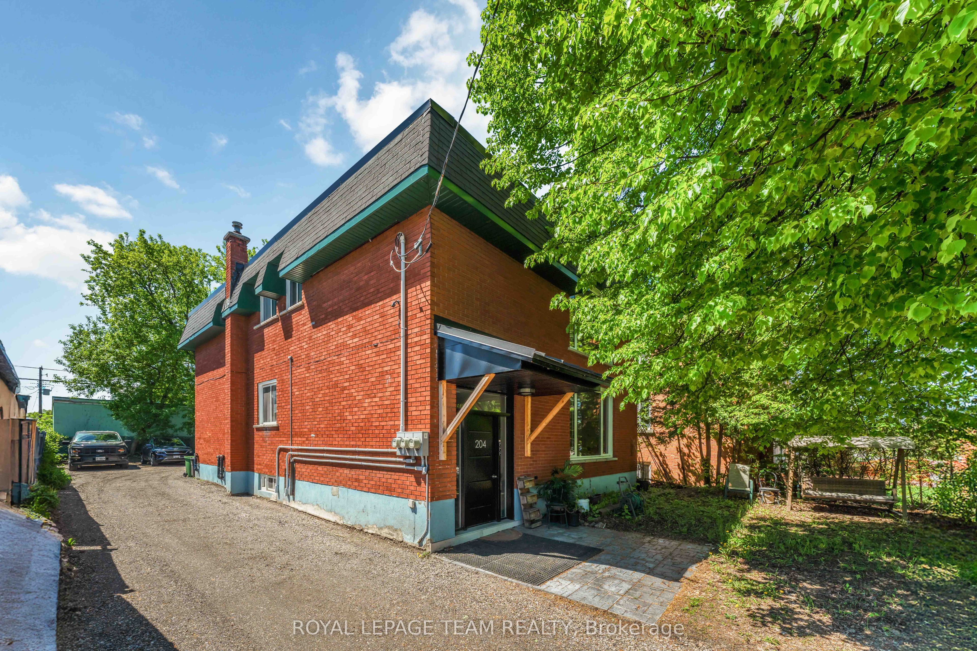 2-204 Donald Street, Ottawa, ON, K1K 1M8