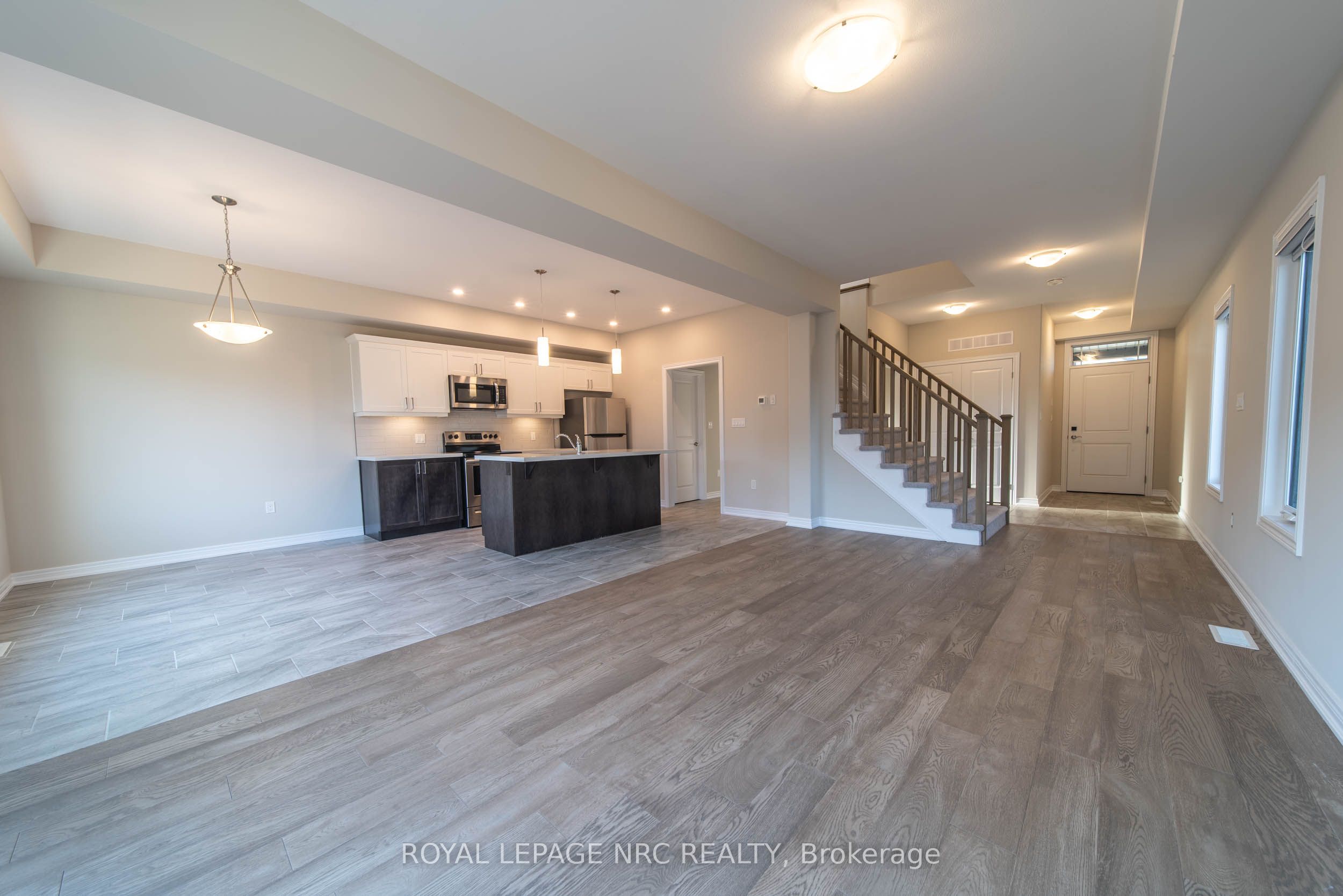 Additional image 2 of 1217 Uppers Lane, Thorold, ON, L0S 1A0