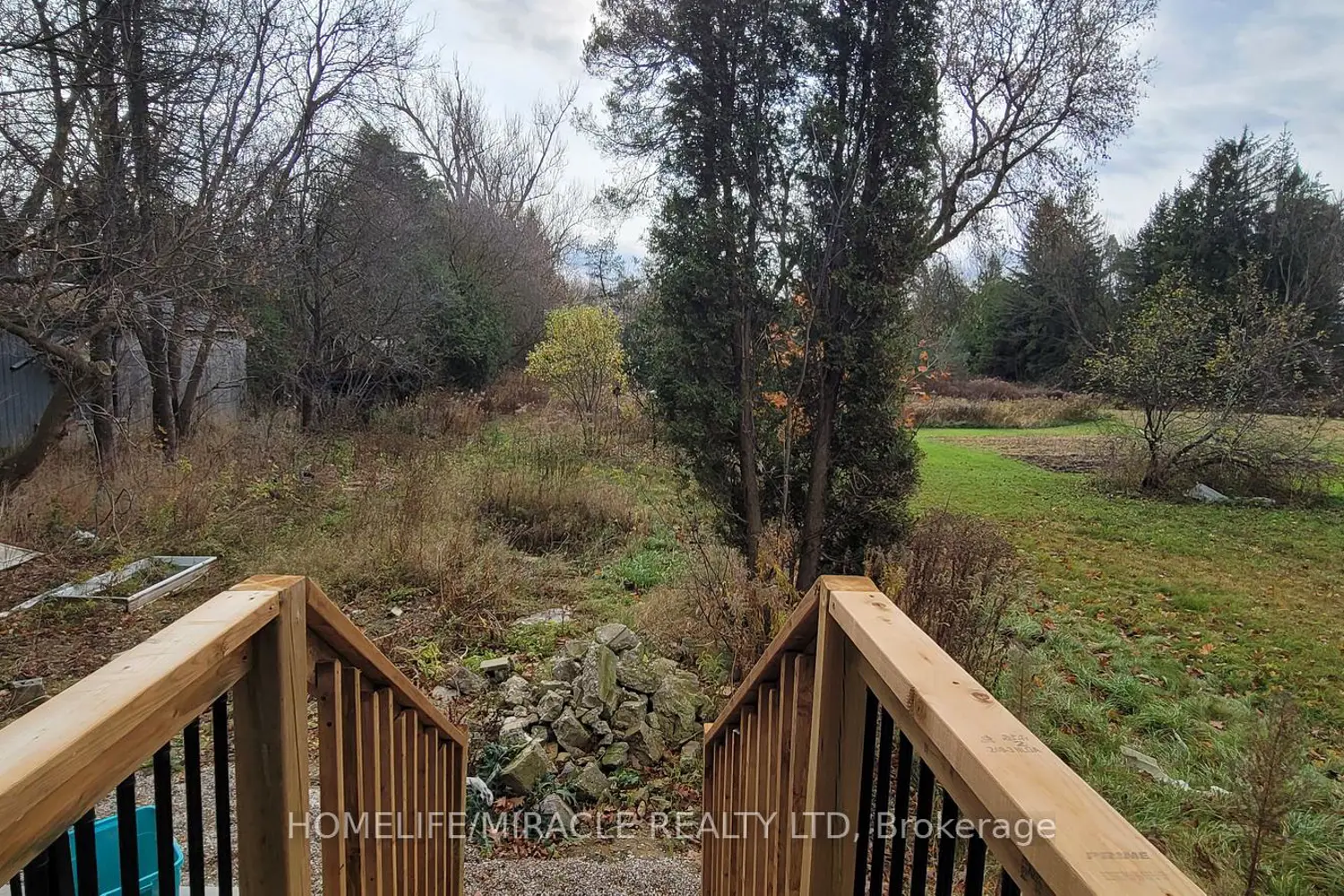 Additional image 15 of 971 Bruce Rd 4