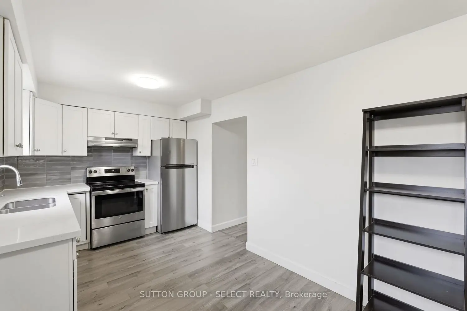 Additional image 8 of 51 Sholto Drive 24