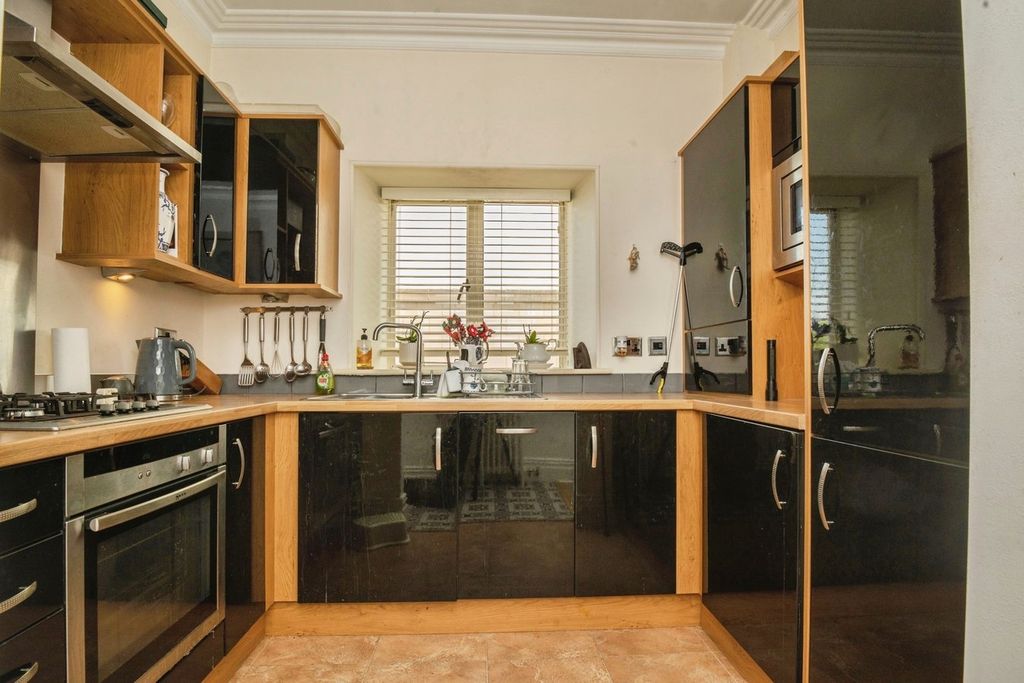 Additional image 6 of 2 bed maisonette for saleThe Manor, Talygarn, Pontyclun CF72