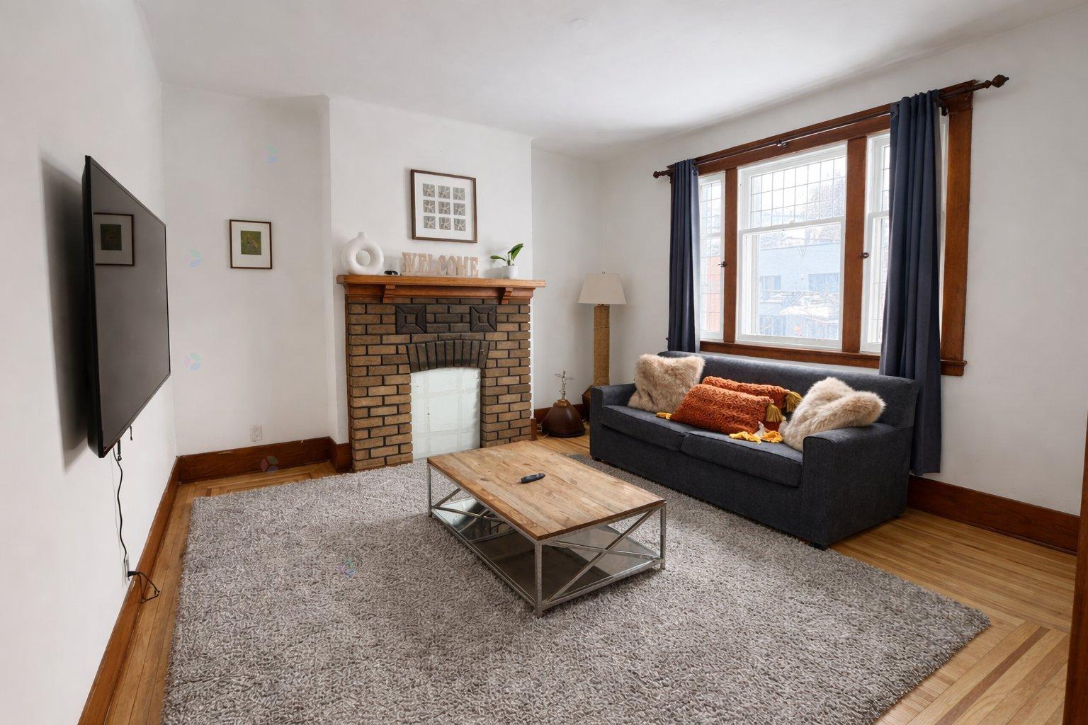 4469 Av. Wilson