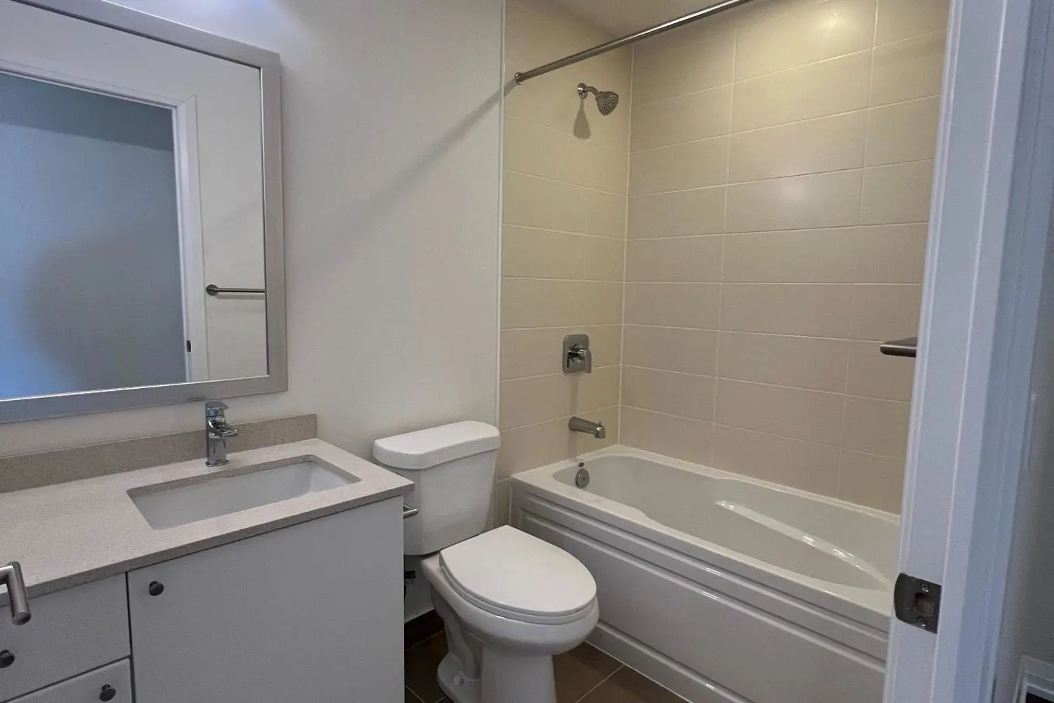 3270 Sheppard Avenue 1029 photo 5