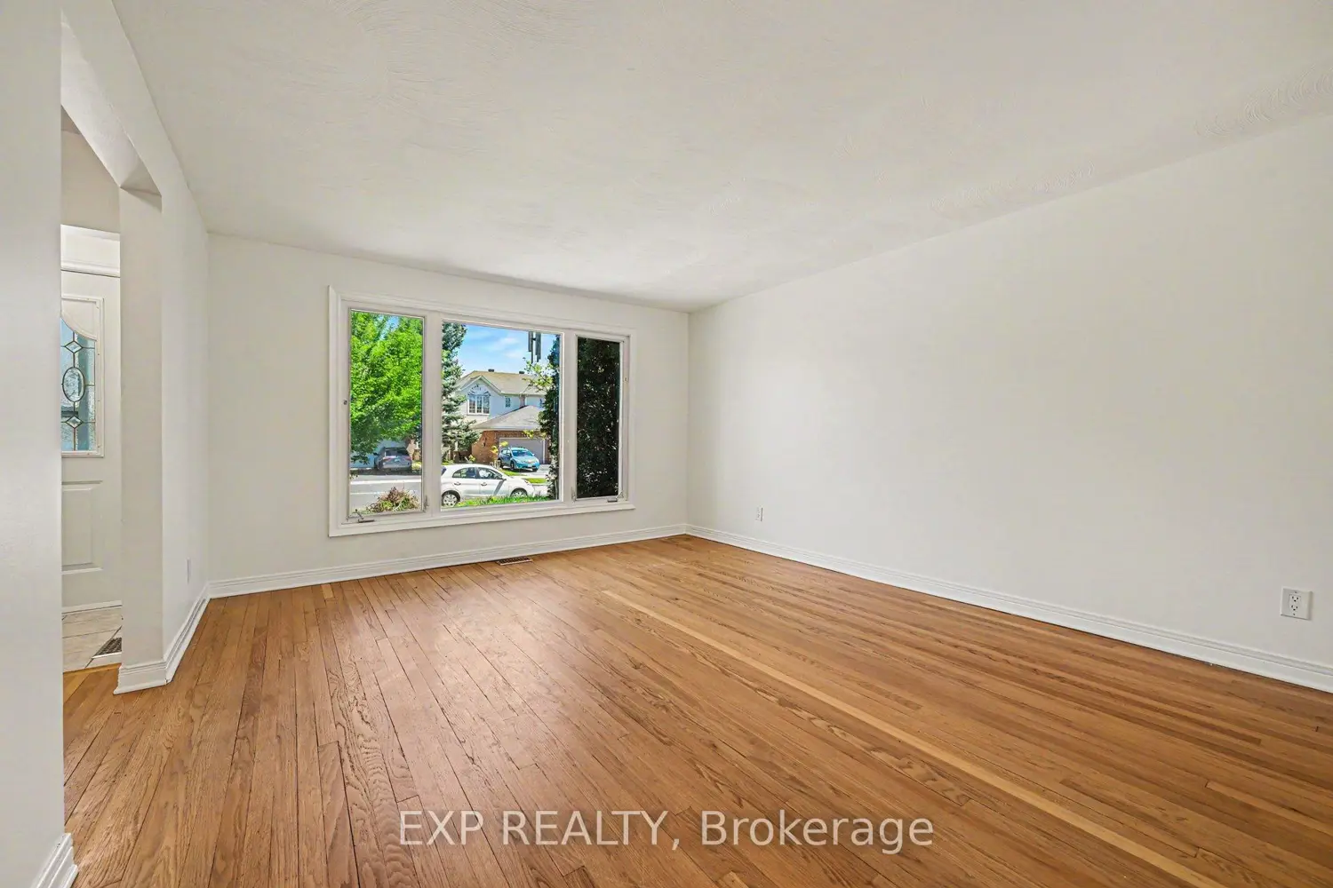 1214 Clyde Avenue photo 3