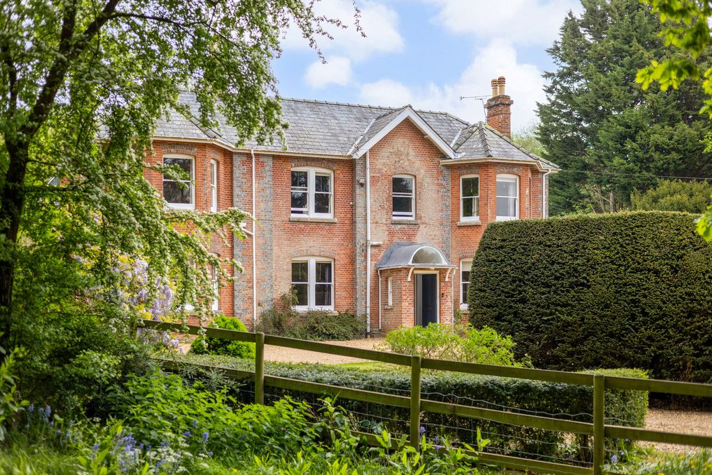 6 bed detached house for saleRedlynch, Salisbury SP5