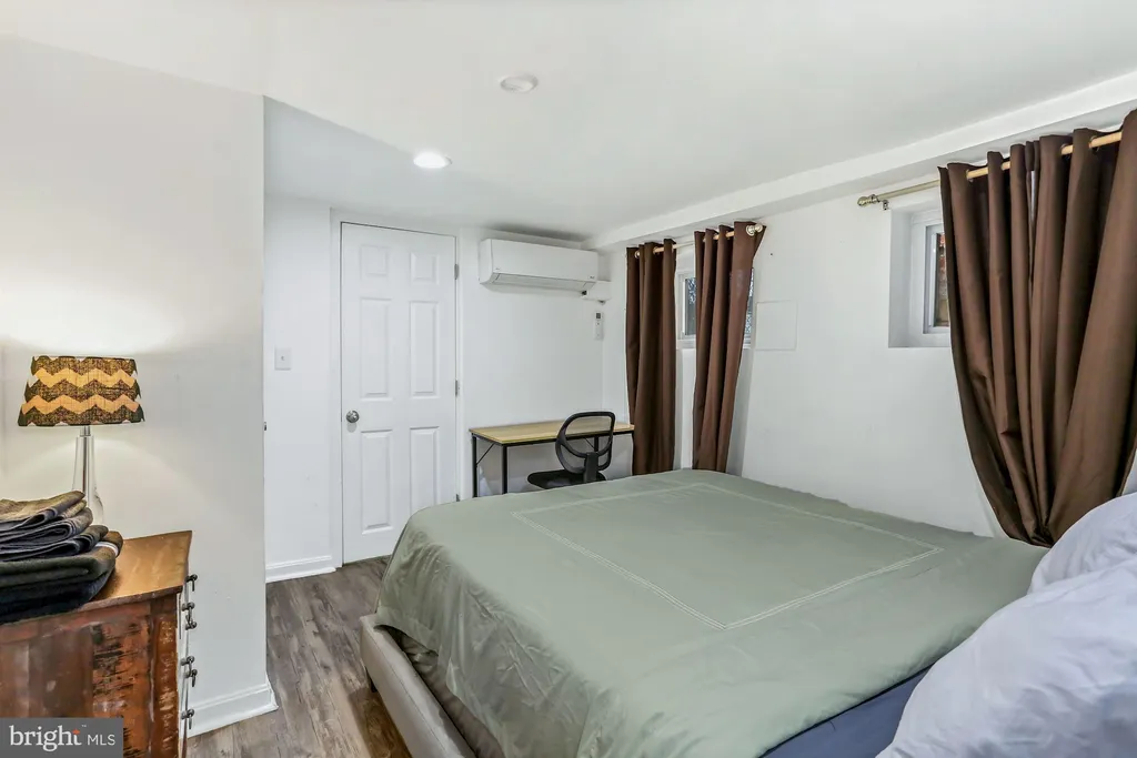 Additional image 11 of 952 Shepherd Street NW Unit LOWER LEVEL Unit LOWER LEVE, Washington, DC 20011