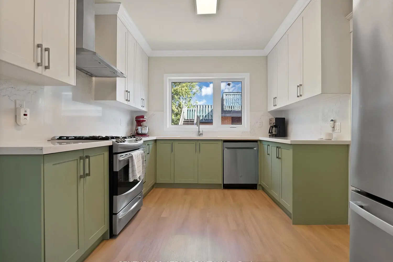 32 Rosevear Avenue photo 5