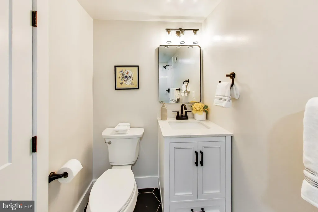 Additional image 35 of 3527 Hertford Place NW, Washington, DC 20010
