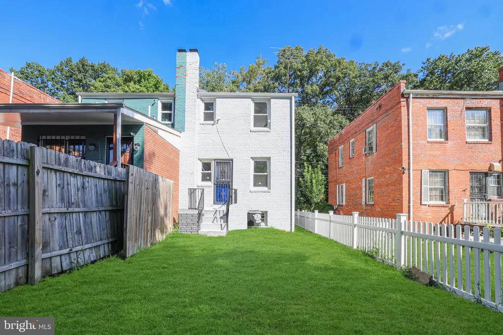 Additional image 27 of 2411 Savannah Street SE, Washington, DC 20020
