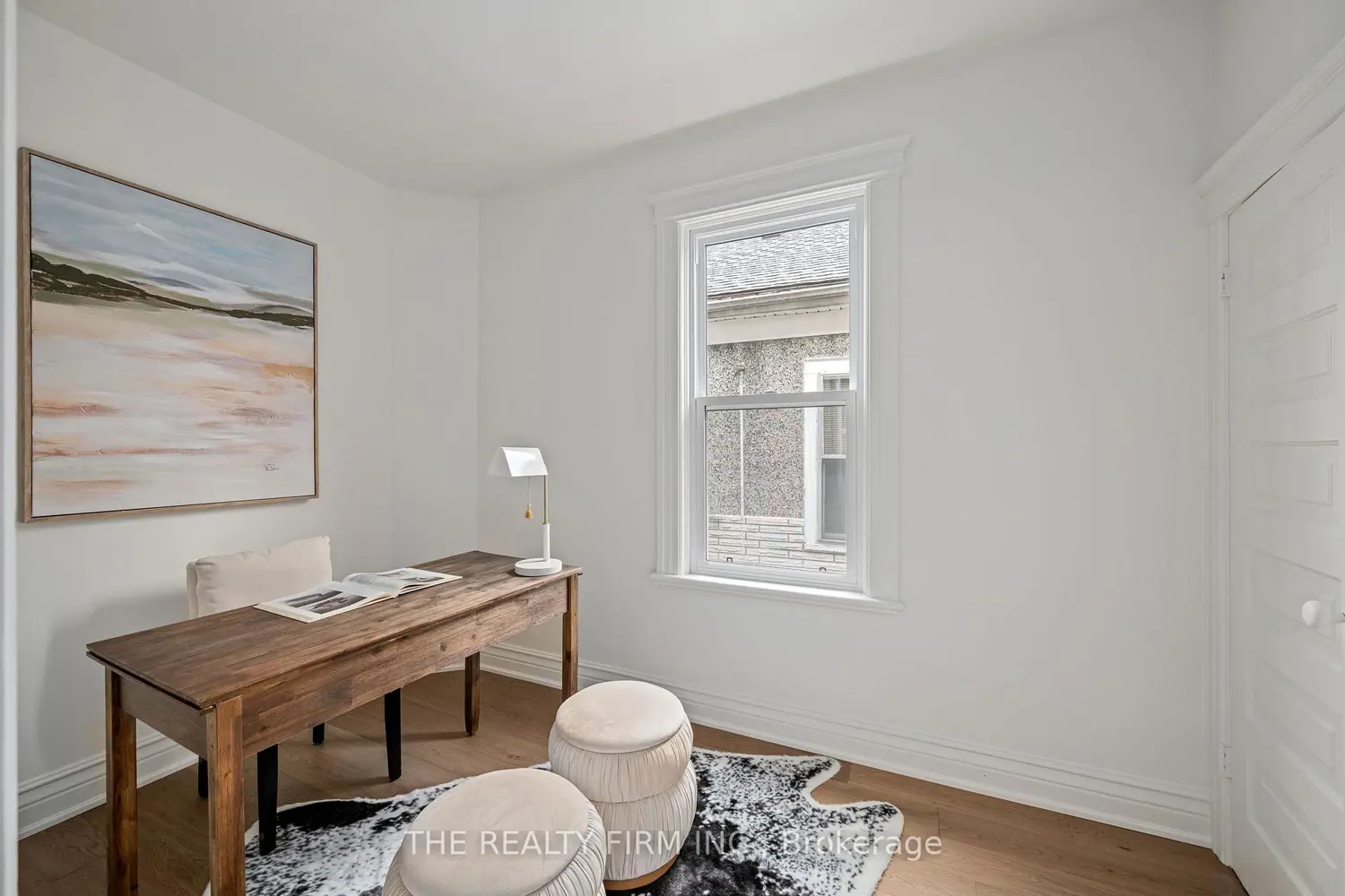 Additional image 8 of 908 Dufferin Avenue