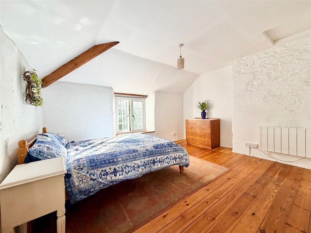Additional image 40 of 6 bed cottage for saleOreston, Plymouth PL9