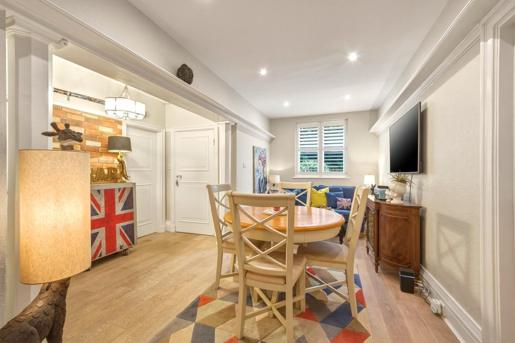Additional image 5 of 3 bed flat for saleLucknow Avenue, Nottingham NG3
