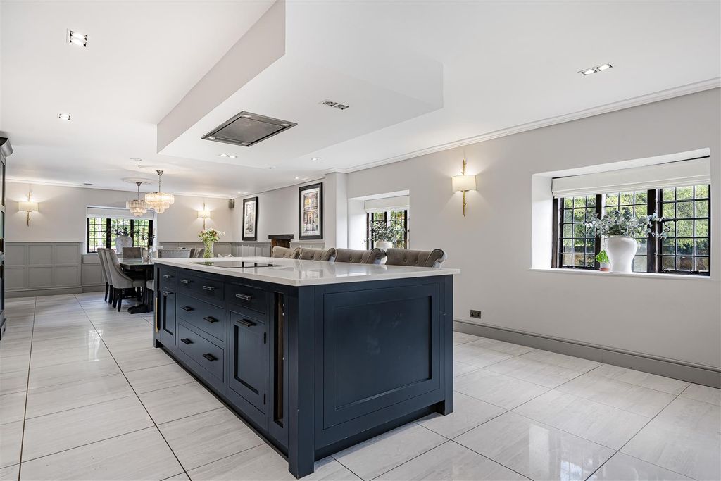 Additional image 79 of 7 bed property for sale34 Bell Lane, Syresham, Brackley NN13
