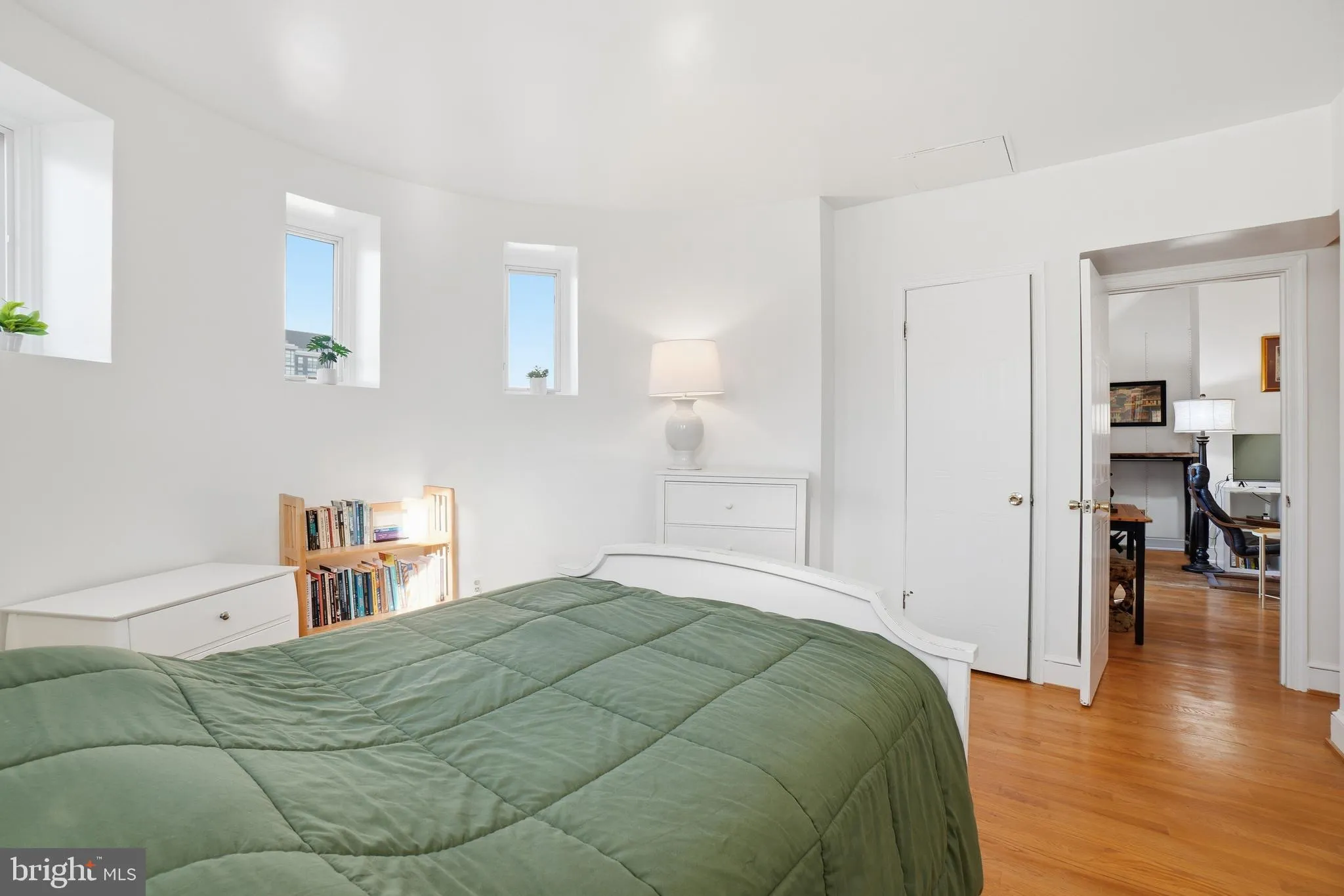 Additional image 33 of 301 G Street NE Unit 32, Washington, DC 20002