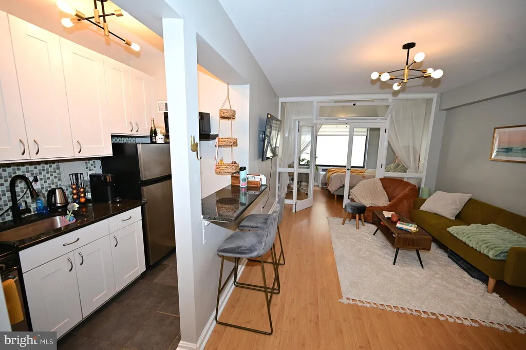 Additional image 2 of 1 Scott Circle NW Unit 515, Washington, DC 20036