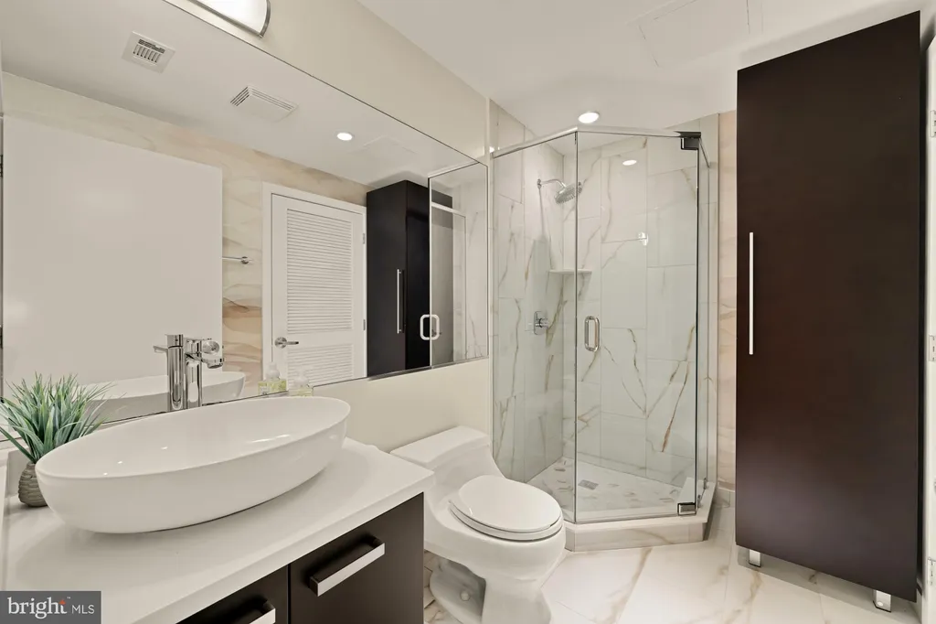 Additional image 20 of 1010 Massachusetts Avenue NW Unit 207, Washington, DC 20001