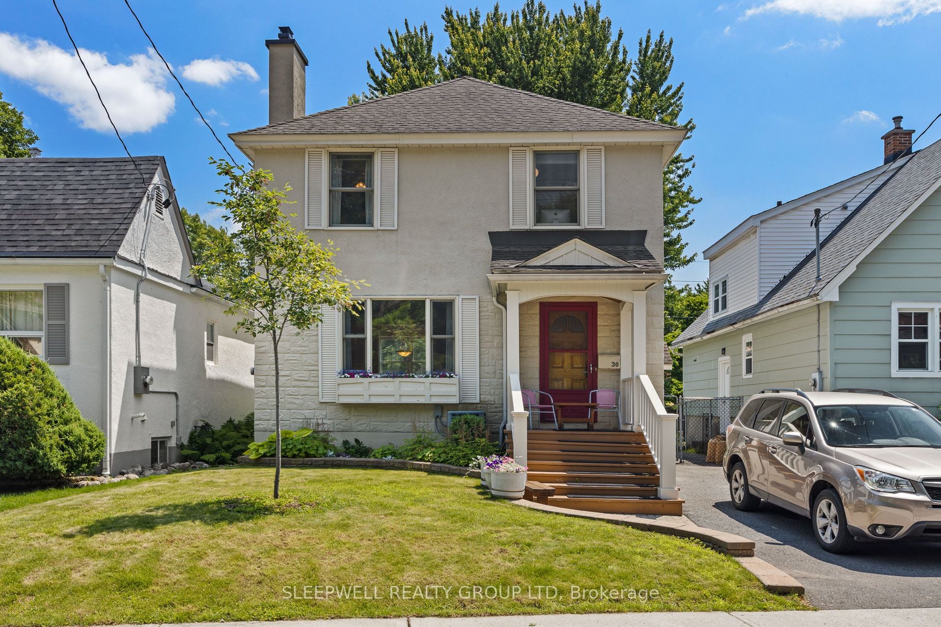 30 Belgrave Road, Ottawa, ON, K1S 0M1