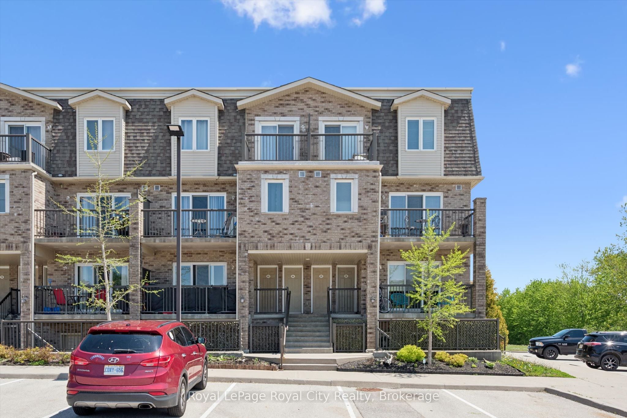 Additional image 2 of 85-35 Mountford Drive, Guelph, ON, N1E 0G6