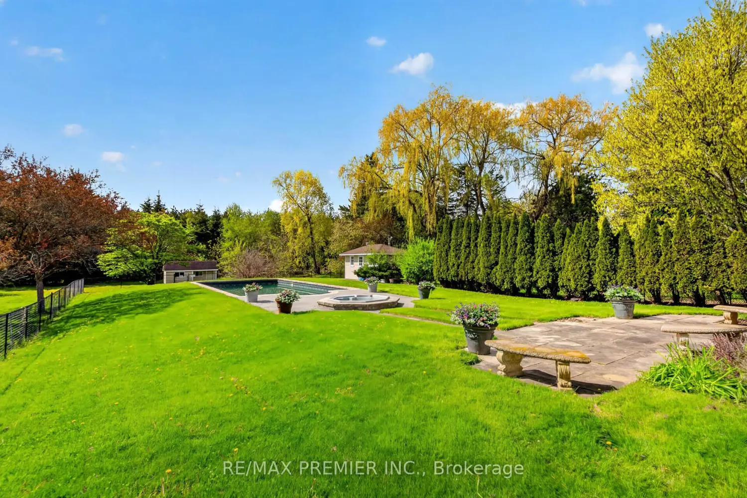 Additional image 15 of 41 Green Valley Court
