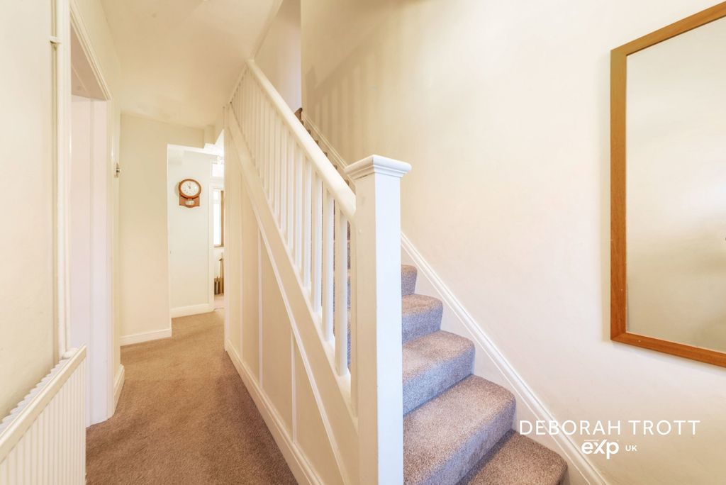 Additional image 10 of 4 bed detached house for saleLondon Road, Leybourne, West Malling ME19