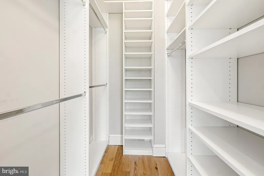Additional image 27 of 822 11th Street NE, Washington, DC 20002