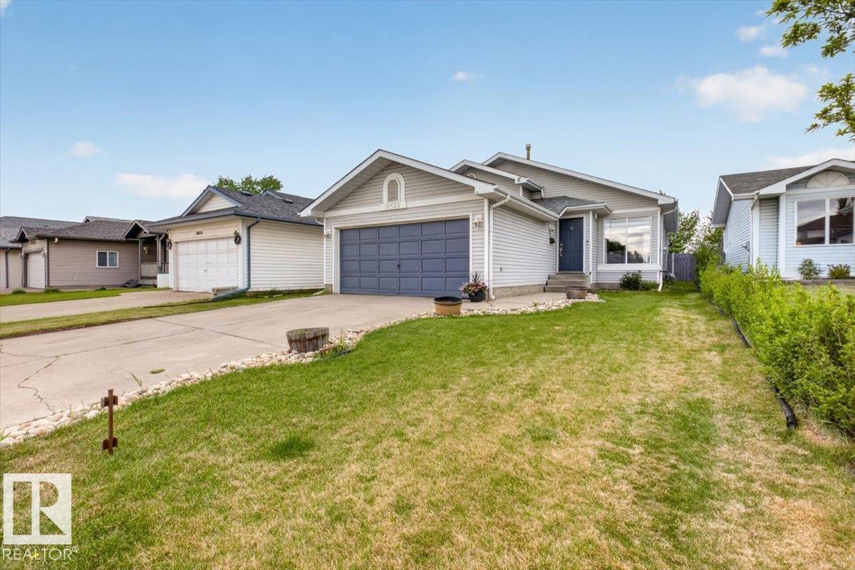 Additional image 3 of 18520 77 Avenue NW, Edmonton, AB, T5T5X3