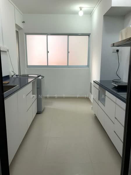 Additional image 5 of 516 Jurong West Street 52
