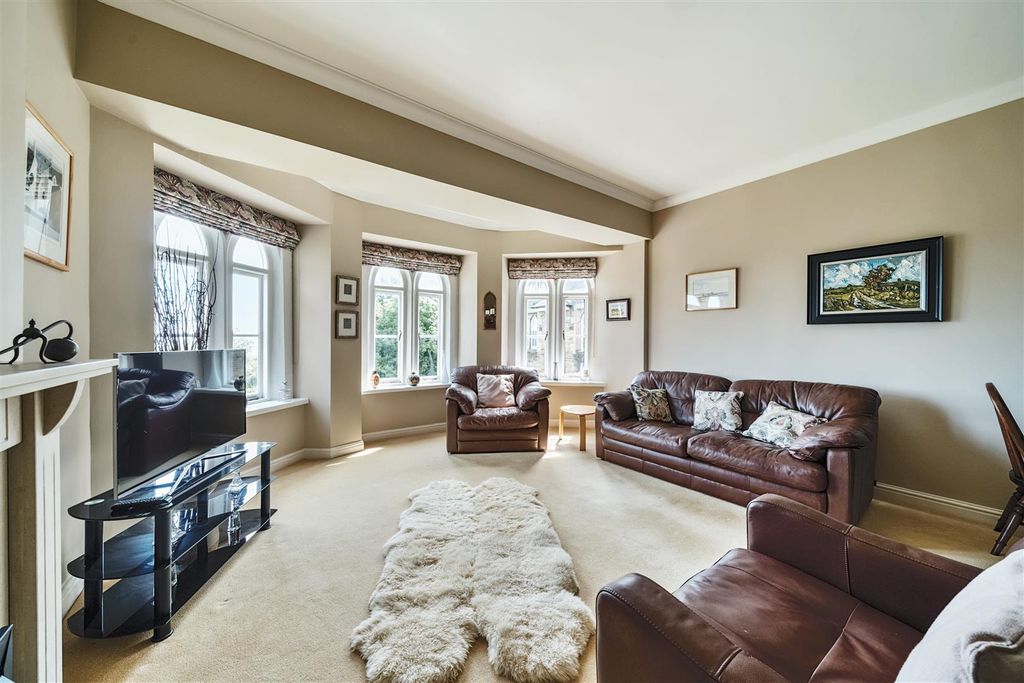Additional image 17 of 2 bed flat for saleRembrandt Court, Swansea SA2