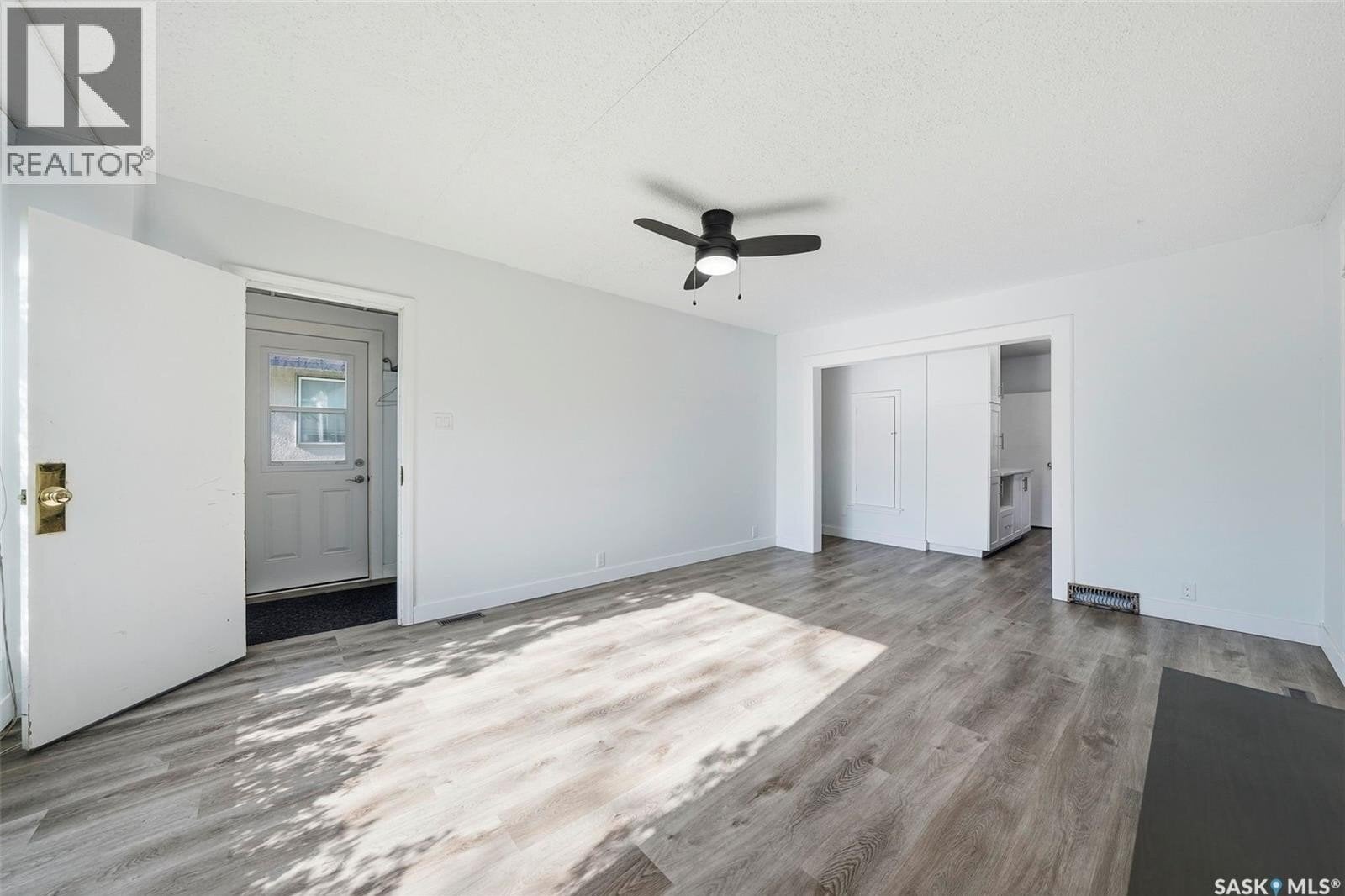 Additional image 8 of 1917 Lorne Avenue, Saskatoon, SK, S7J0R2