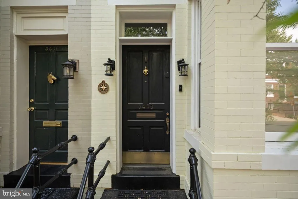 3408 Dent Place NW, Washington, DC 20007 photo 2