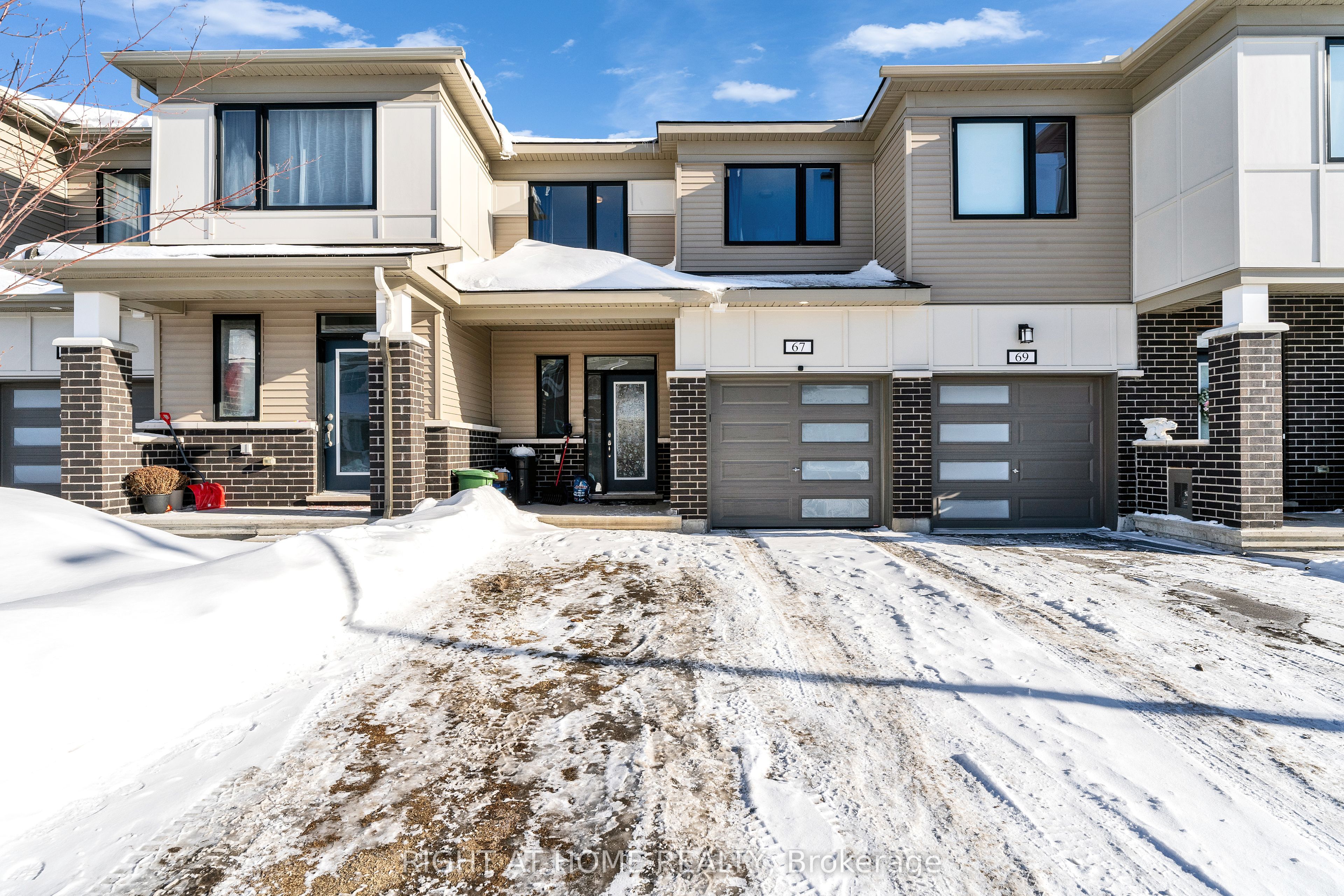 67 Kindred Row, Ottawa, ON, K2S 2Z6