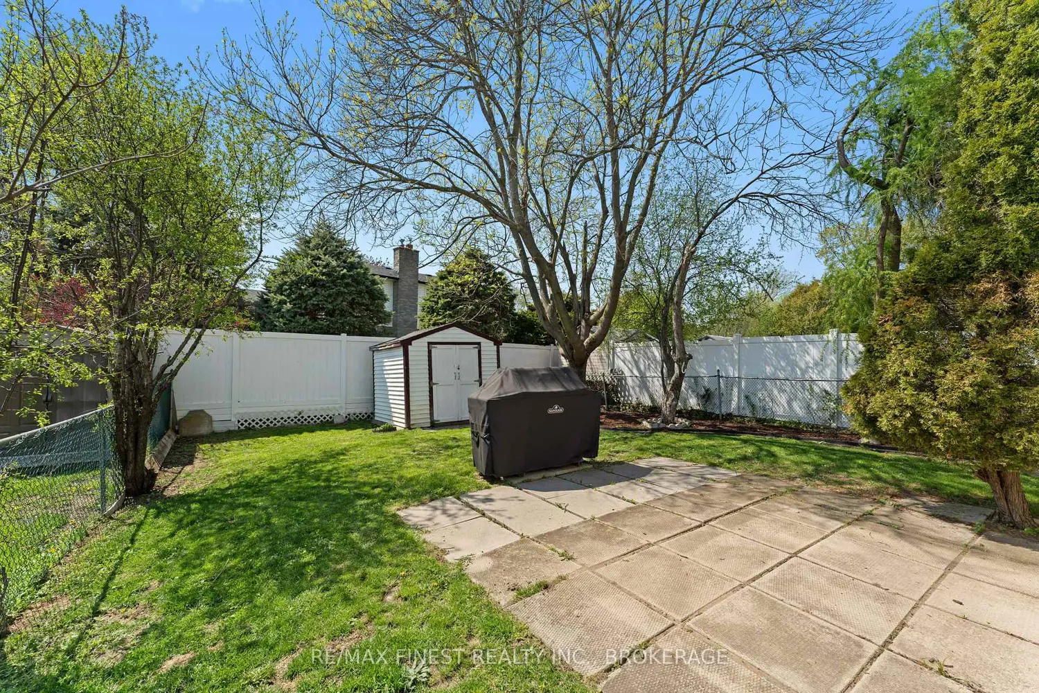 Additional image 18 of 102 Grenadier Drive