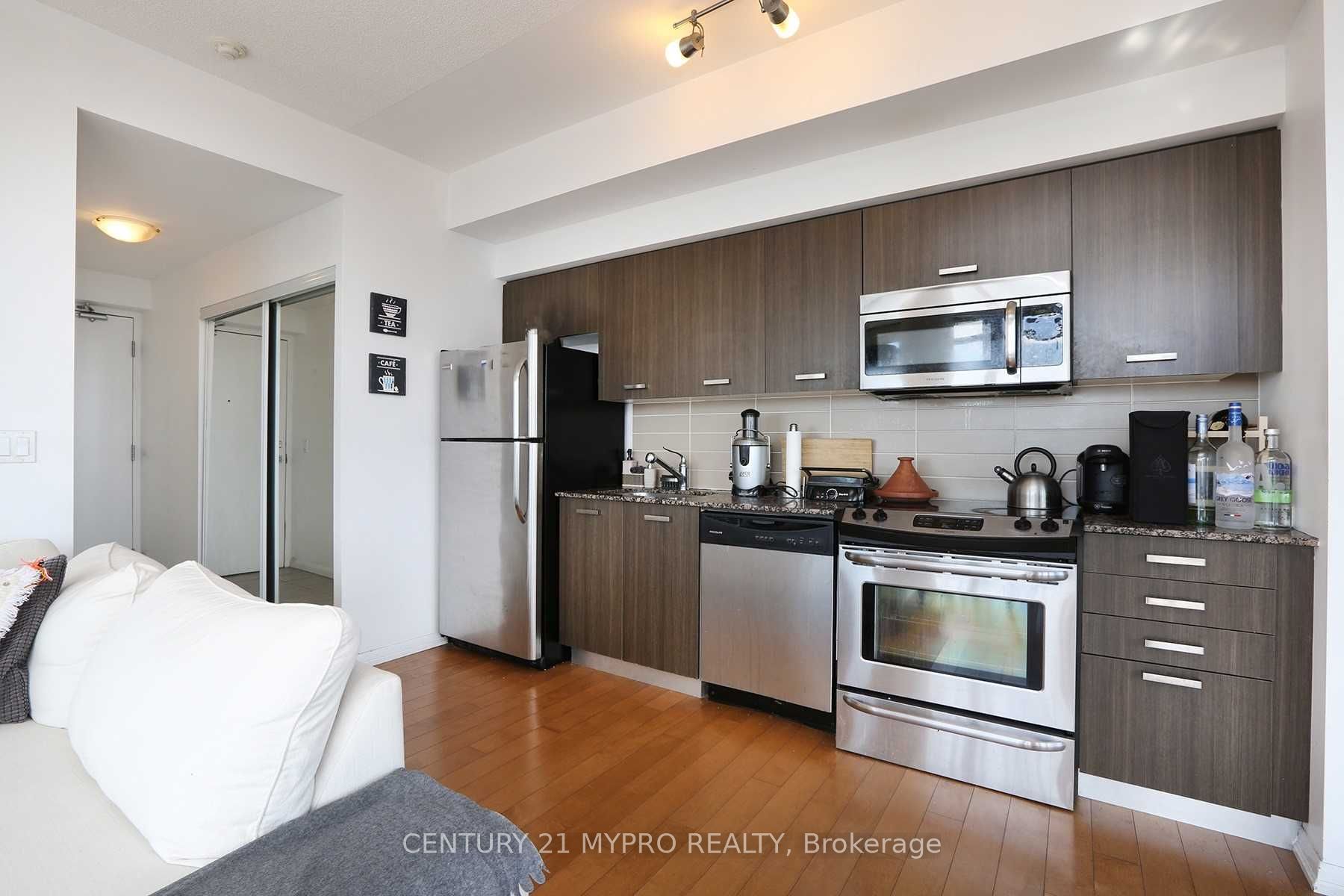 Additional image 4 of 4508-832 Bay Street, Toronto, ON, M5S 1Z6