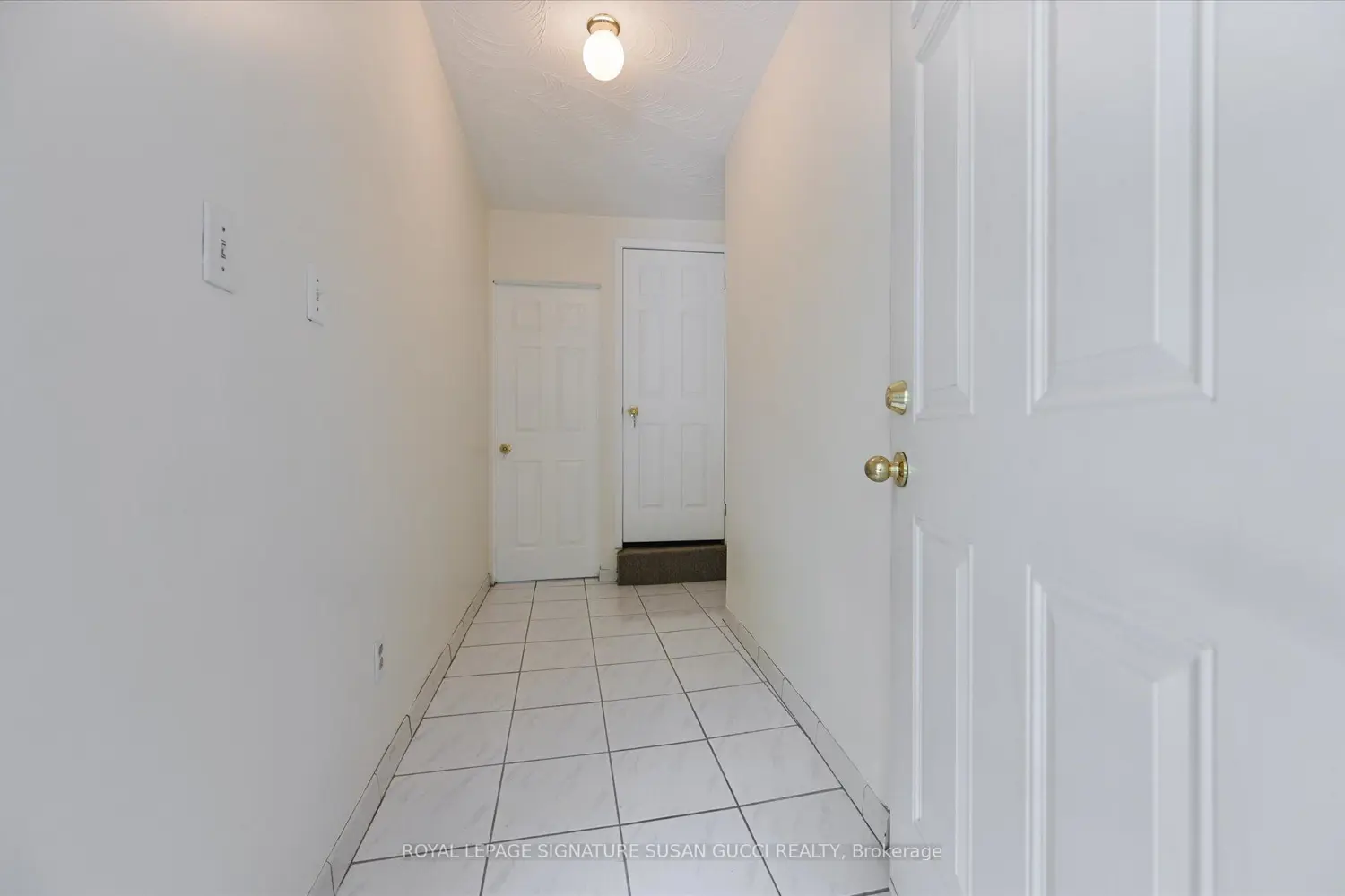 85 Linsmore Crescent photo 3
